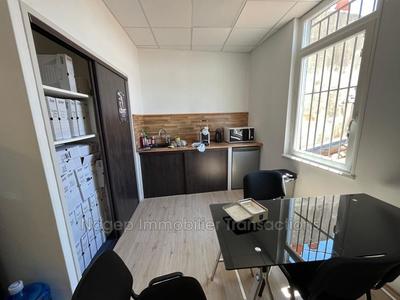 Local commercial - 110 m²