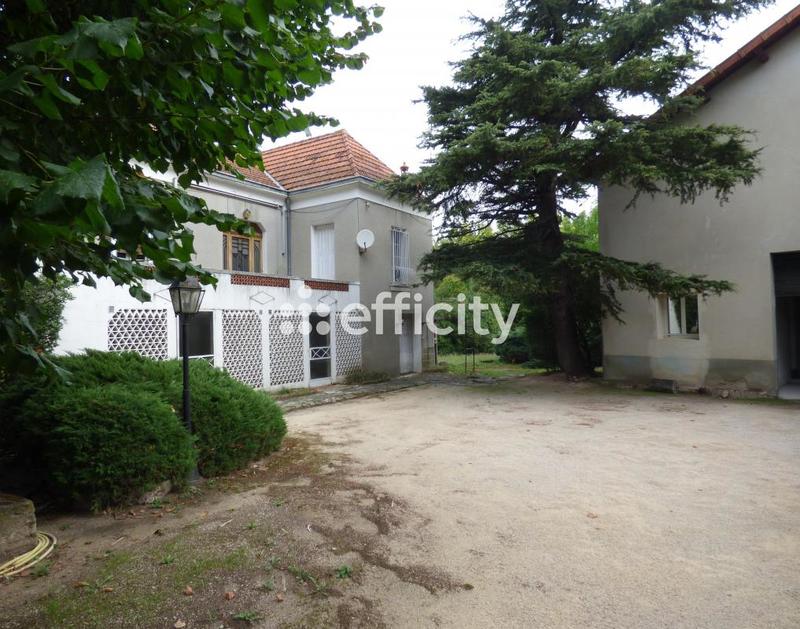 Maison - 150 m² - 6 pièces