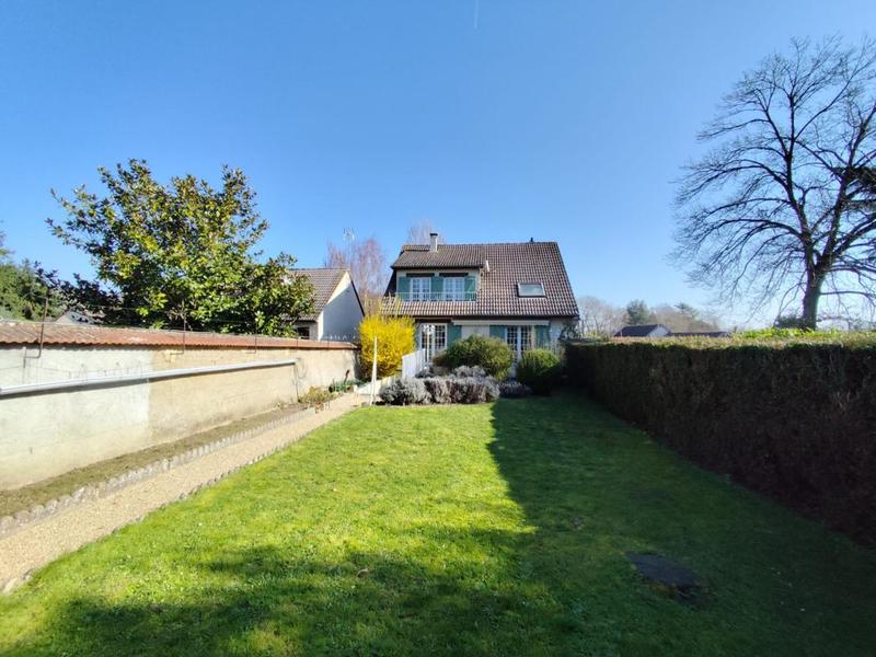 Pavillon - 150 m² - 5 pièces