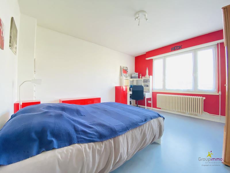 Maison - 195 m² - 8 pièces