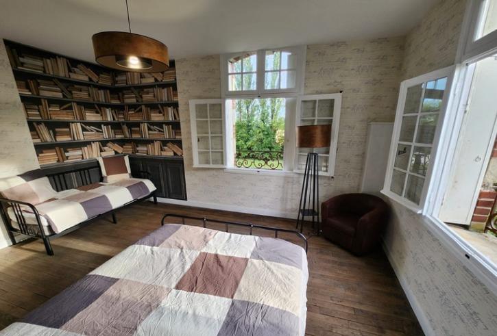 Manoir - 1 200 m² - 30 pièces