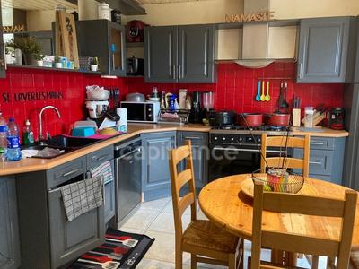 Maison - 143 m² - 7 pièces