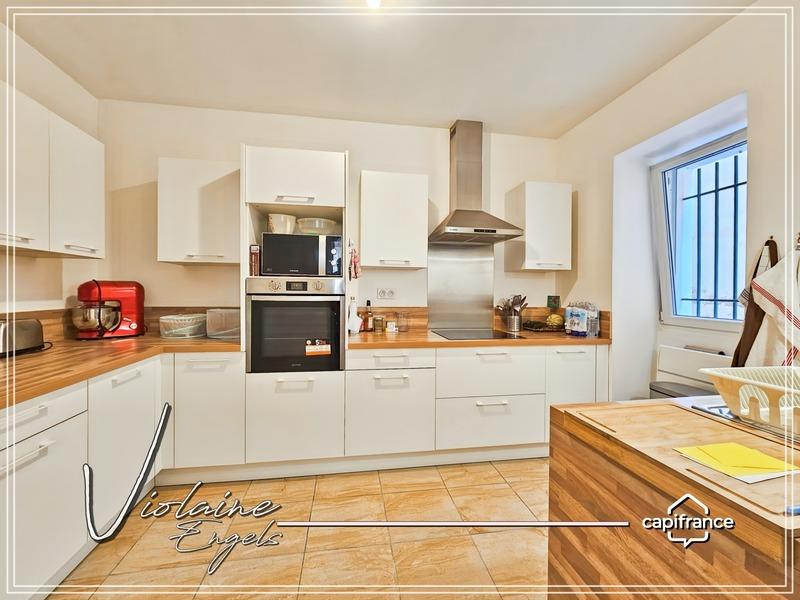 Maison - 147 m² - 6 pièces