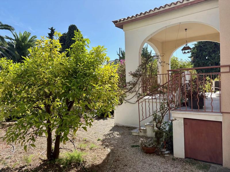 Villa - 160 m² - 6 pièces
