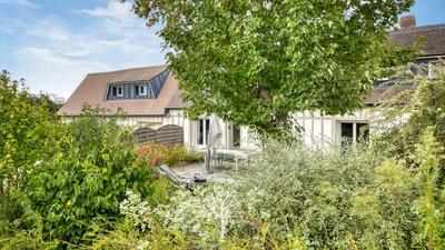 Maison - 225 m² - 5 pièces