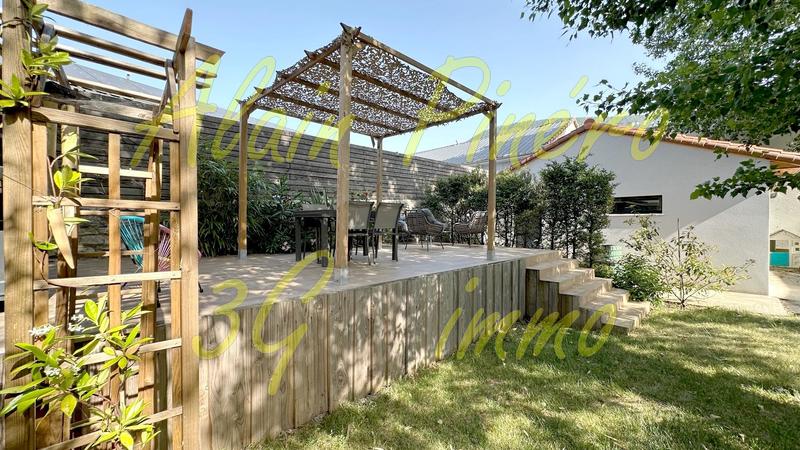 Maison - 91 m² - 4 pièces