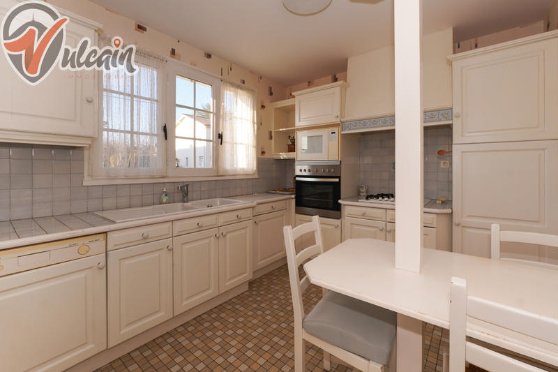 Maison - 121 m² - 5 pièces