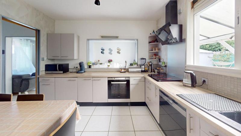 Maison - 130 m² - 5 pièces