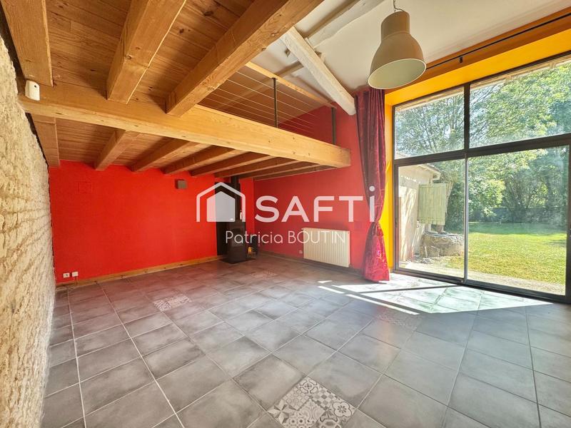 Maison - 256 m² - 6 pièces