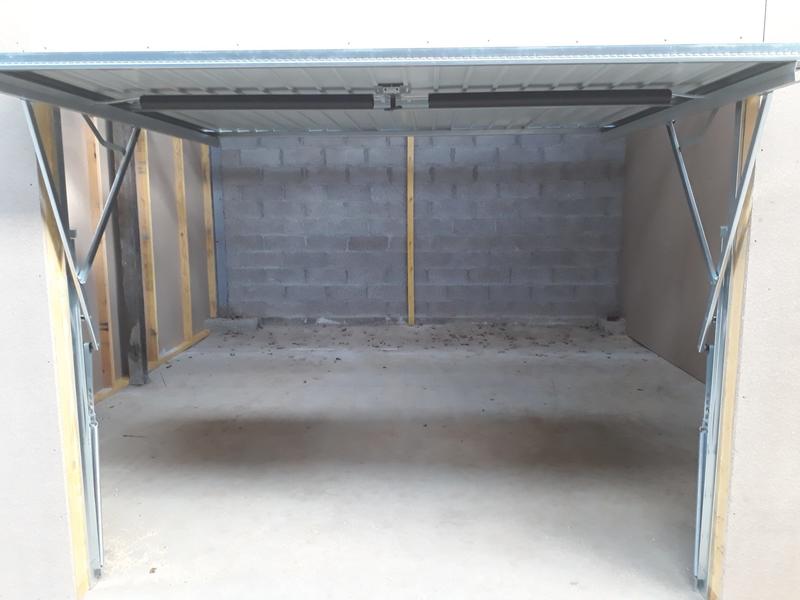 Parking / Garage - 30 m²