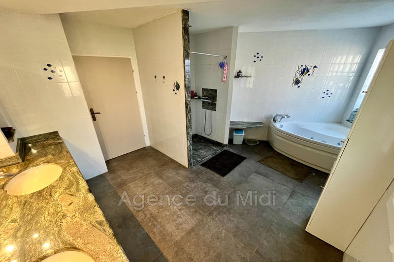 Villa - 177 m² - 5 pièces