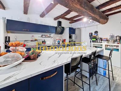 Maison - 160 m² - 7 pièces