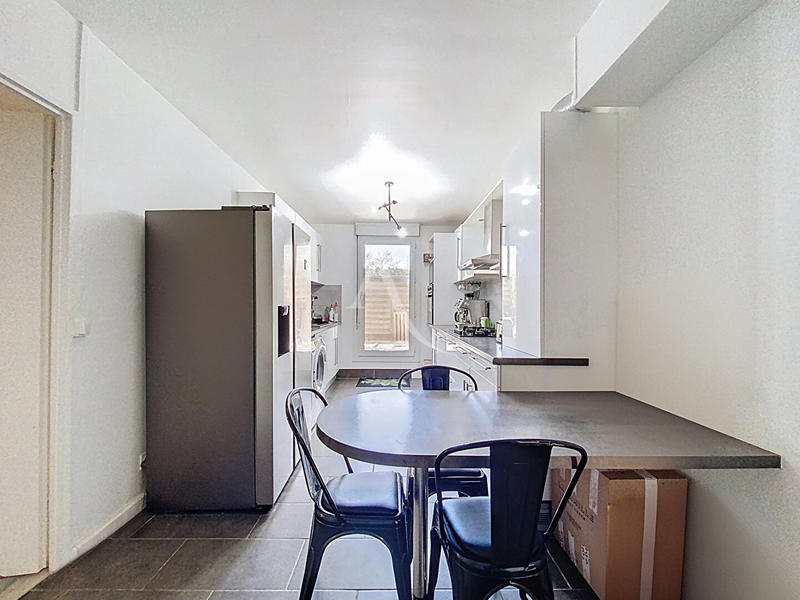 Appartement - 87 m² - 4 pièces