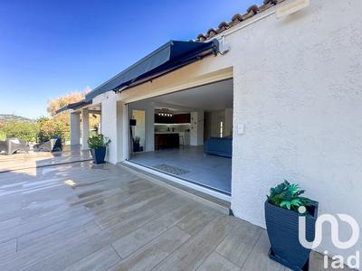 Maison - 137 m² - 5 pièces