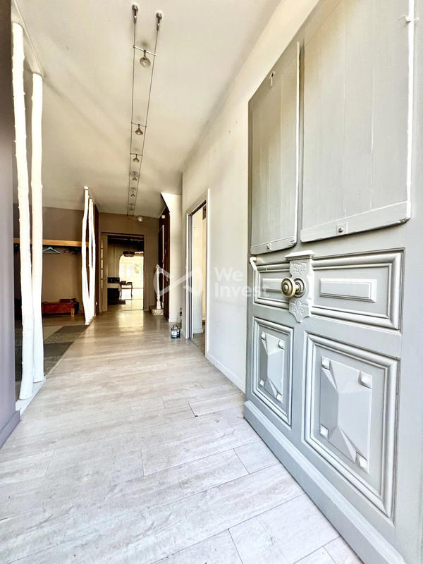 Immeuble - 884 m² - 20 pièces