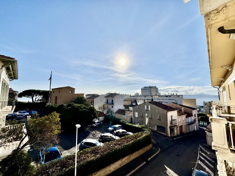 Appartement - 89 m² - 3 pièces