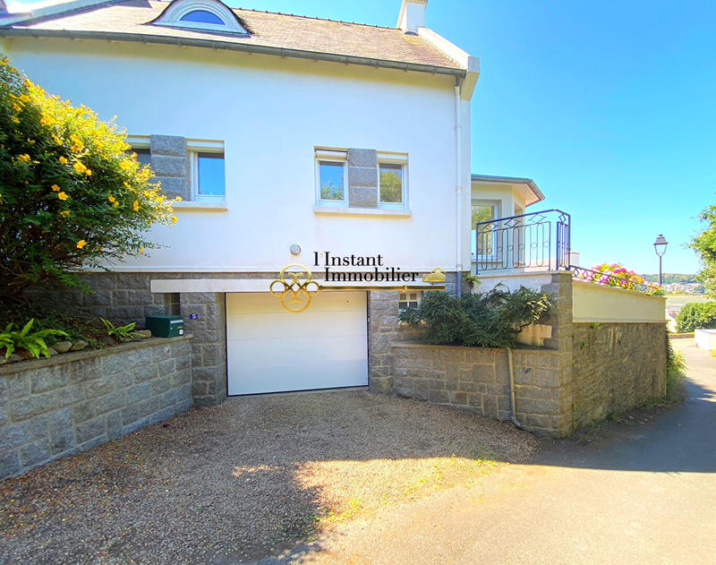 Maison - 84 m² - 4 pièces