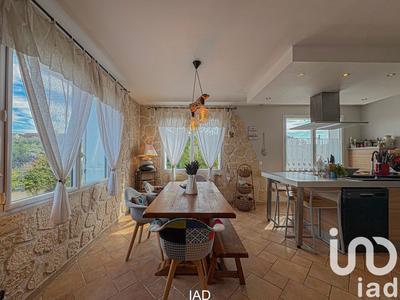 Maison - 240 m² - 7 pièces