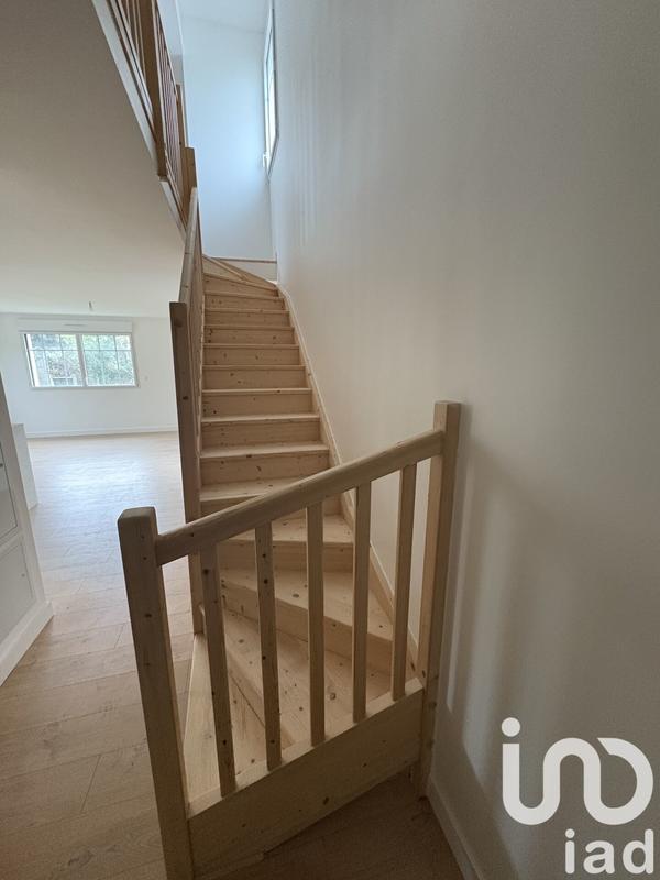 Maison - 142 m² - 5 pièces