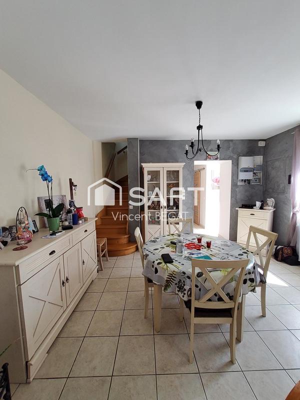 Maison - 95 m² - 6 pièces