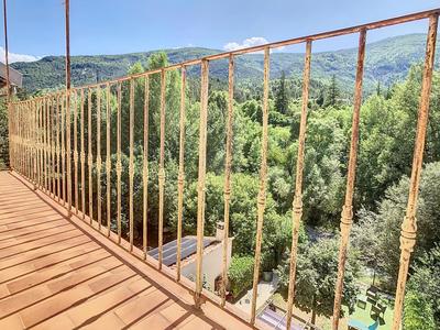 Appartement - 65 m² - 4 pièces