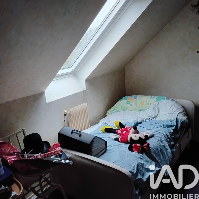 Maison - 90 m² - 5 pièces