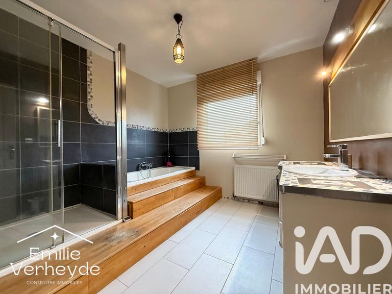 Maison - 168 m² - 6 pièces