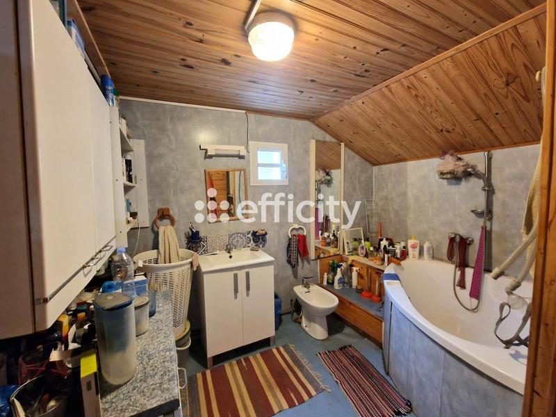 Maison - 147 m² - 7 pièces