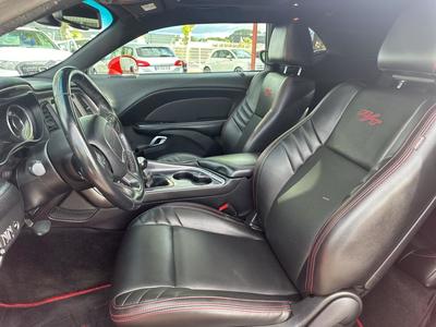 Dodge Challenger 5.7 R/T V8 Hemi 385