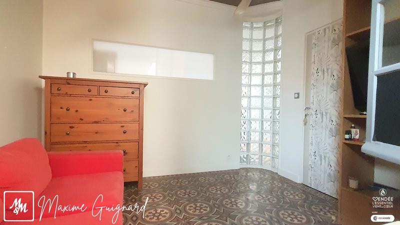 Maison traditionnelle - 105 m² - 6 pièces