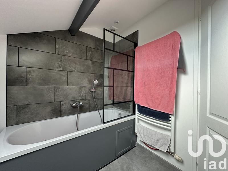 Maison - 142 m² - 6 pièces