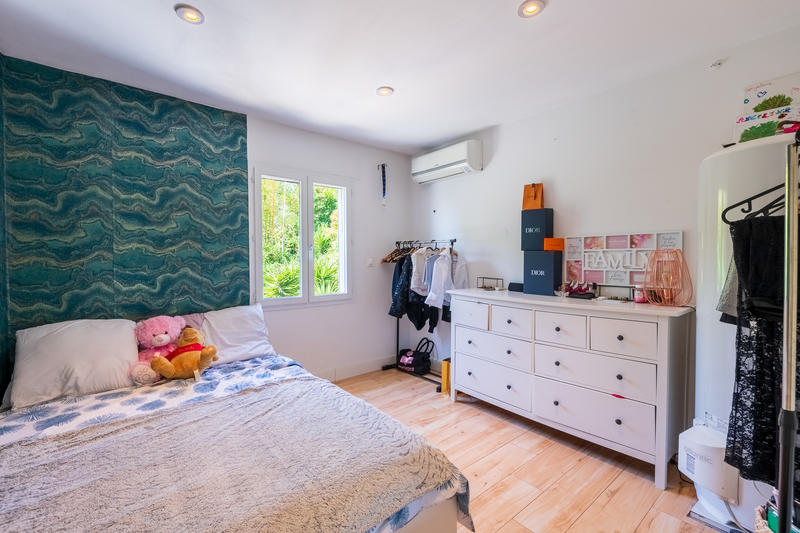 Maison contemporaine - 114 m² - 4 pièces