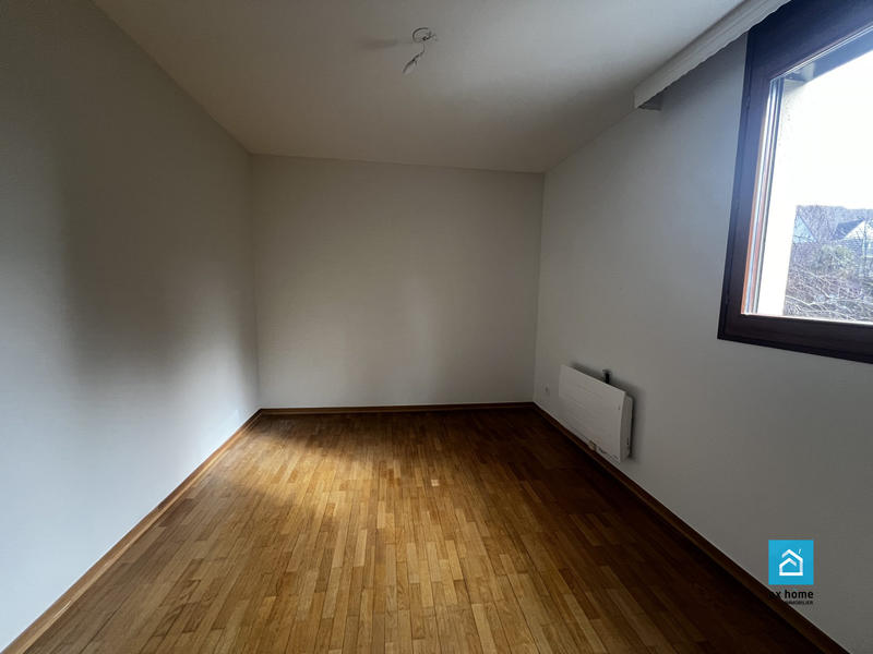 Appartement - 80 m² - 3 pièces