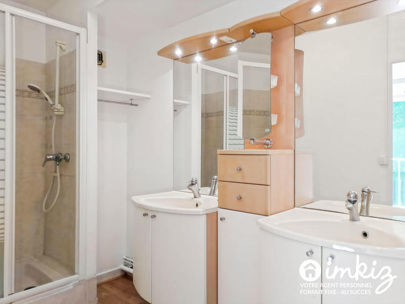 Appartement - 100 m² - 4 pièces