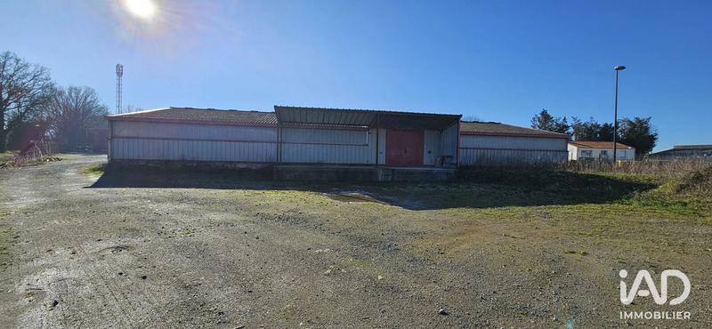 Local commercial - 1 060 m²