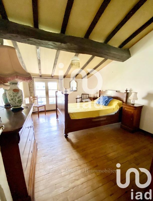 Maison - 307 m² - 8 pièces