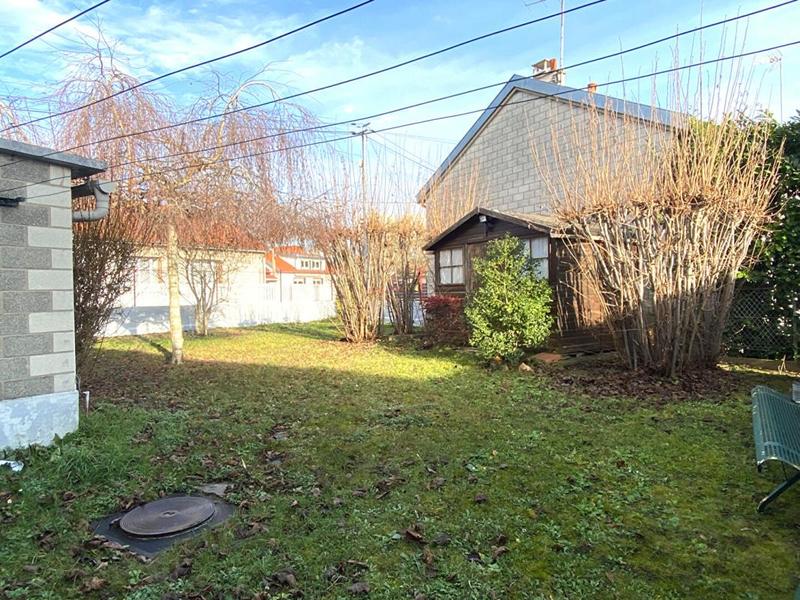 Maison - 120 m² - 8 pièces