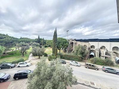 Appartement - 77 m² - 4 pièces