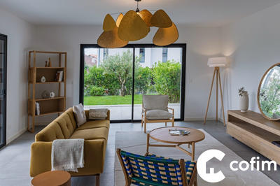 Appartement - 111 m² - 4 pièces