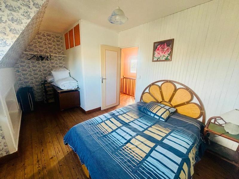 Maison traditionnelle - 114 m² - 6 pièces