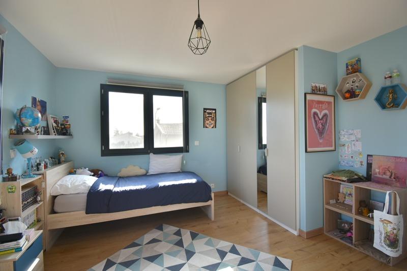 Maison - 151 m² - 6 pièces