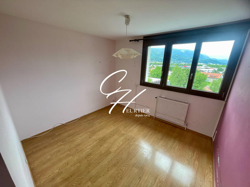 Appartement - 74 m² - 4 pièces