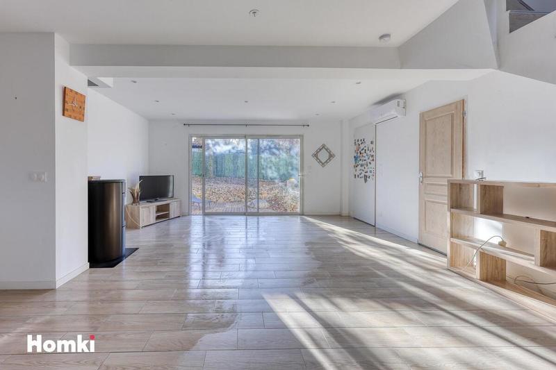 Maison - 91 m² - 4 pièces