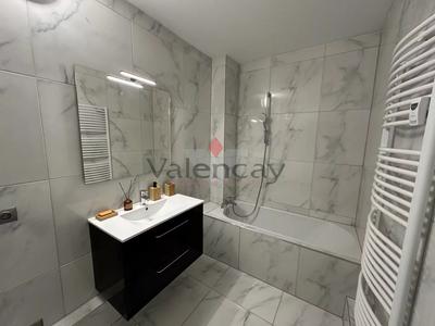 Appartement - 74 m² - 4 pièces