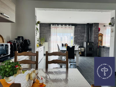 Maison - 173 m² - 7 pièces