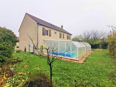 Maison - 112 m² - 6 pièces