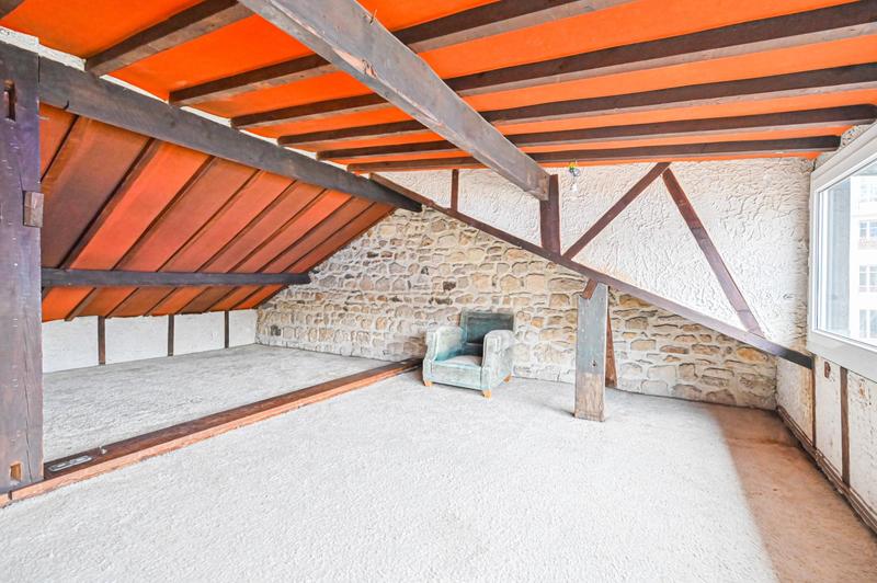 Appartement - 111 m² - 4 pièces