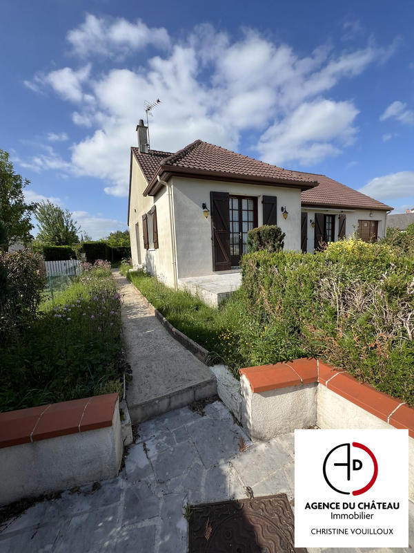 Maison - 90 m² - 4 pièces