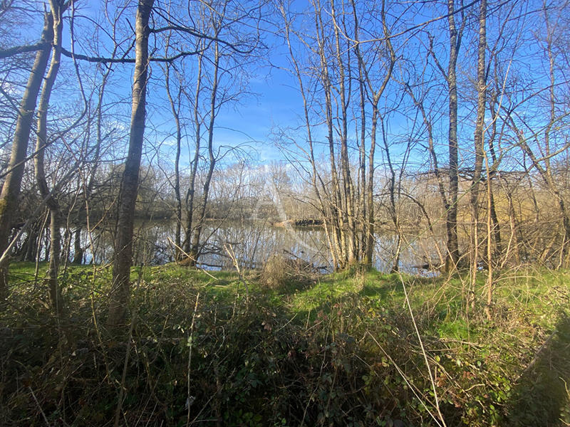 Terrain de loisirs - 9 120 m²