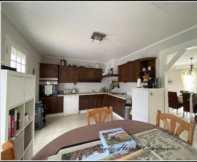 Maison - 255 m² - 9 pièces